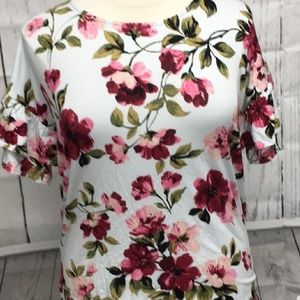 agnes and dora Frill sleeve  top